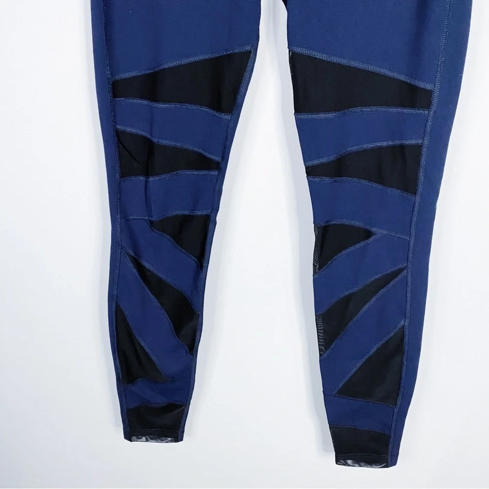 Lululemon - Sheer Mesh Legging